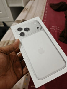 آيفون 17 برو ماكس photo review