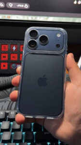 آيفون 17 برو ماكس بسعة 1 تيرابايت photo review