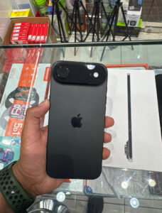 آيفون آير من آبل photo review